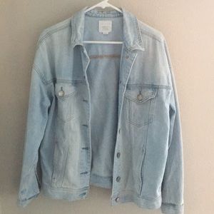 Light wash jean jacket